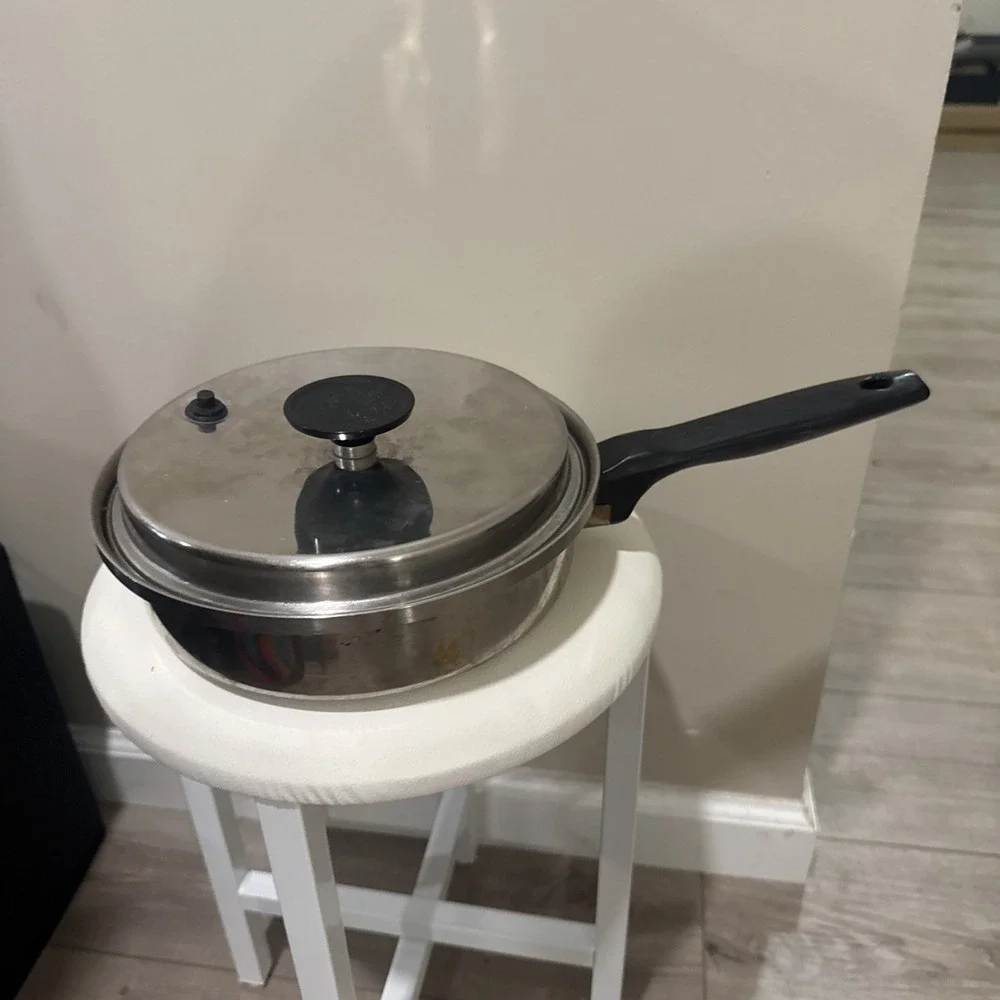 Royal Prestige 7 Ply Stainless Copper Silver Alloy 1qt Saucepan W/Vented Lid 9